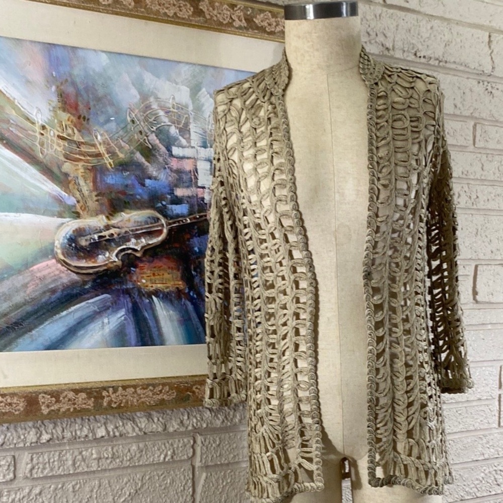 Hong Hi Open Weave Mandarin Collar Cardigan